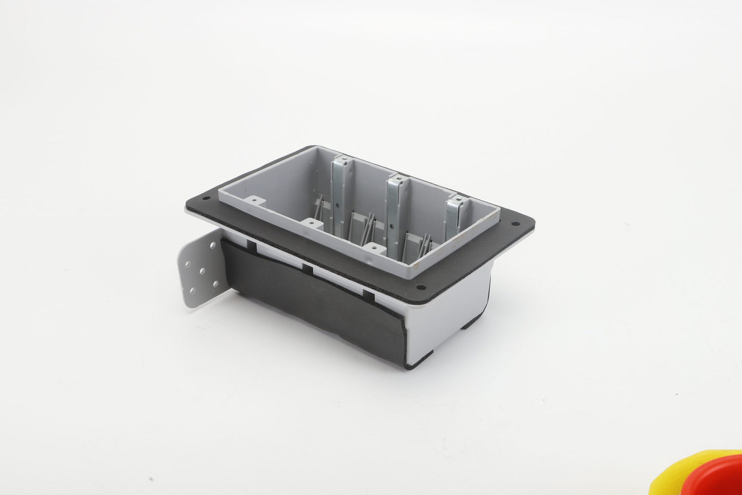 SLH-3A-PLASTIC DEVICE BOX, VAPOUR PROOF, THREE GANG