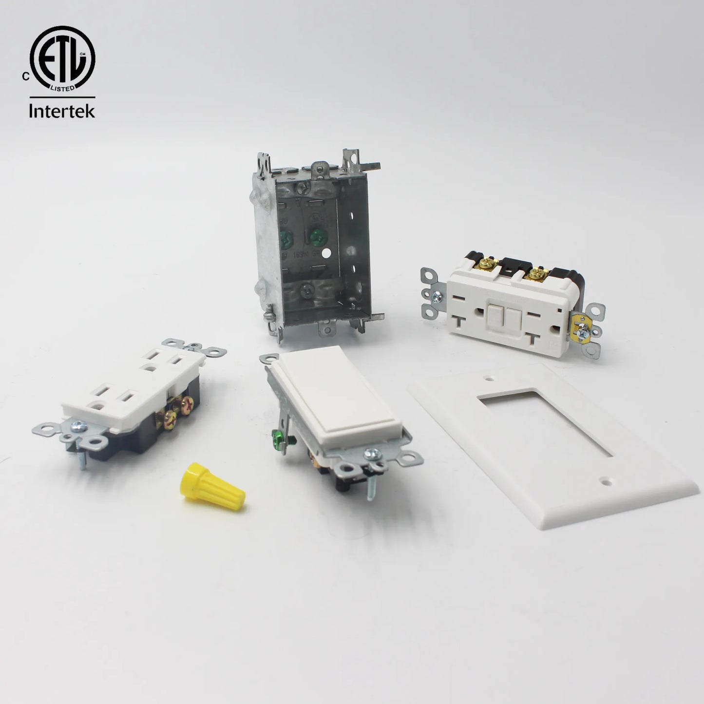 1004-LH -GANGABLE 3IN X2IN DEEP BOX W/CLAMPS